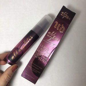 Cherry All-nighter mini setting spray